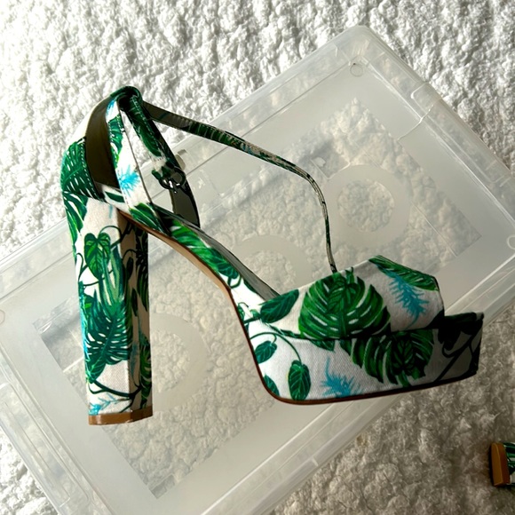 Aldo sandals - Picture 3 of 5